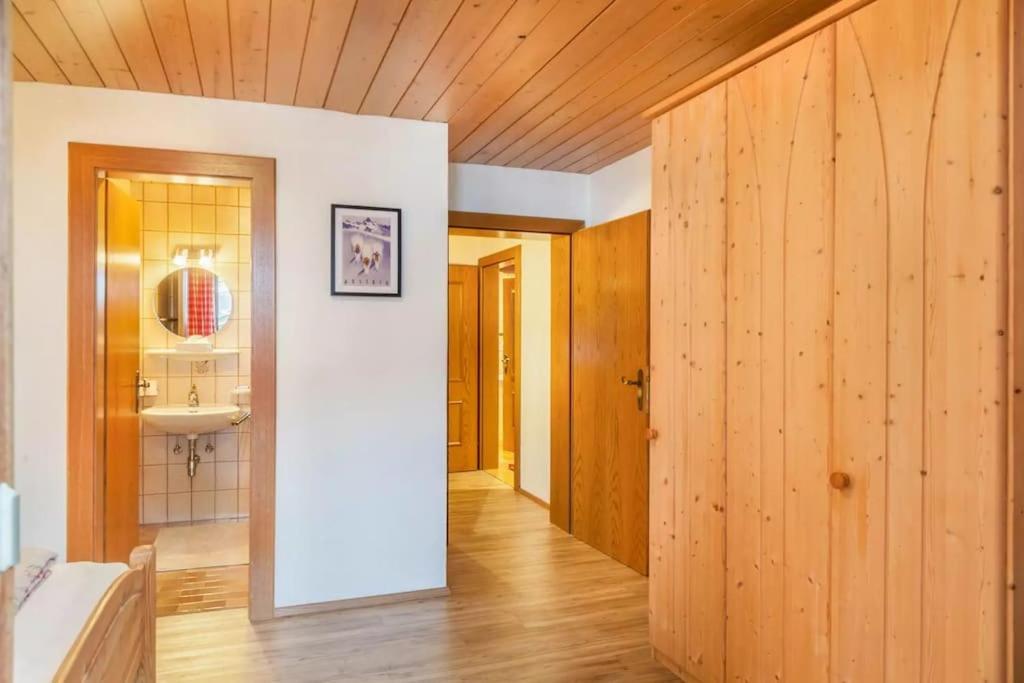 Ferienwohnung Gamsbock Panorama View Balkon, Gartensauna, Garten, Grillplatz シュトゥンム エクステリア 写真
