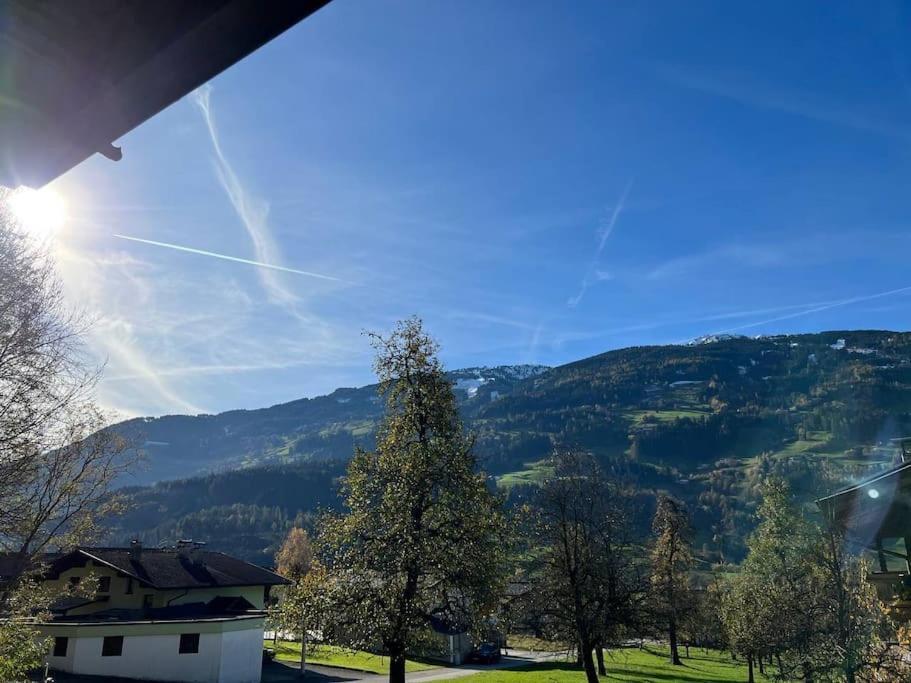 Ferienwohnung Gamsbock Panorama View Balkon, Gartensauna, Garten, Grillplatz シュトゥンム エクステリア 写真